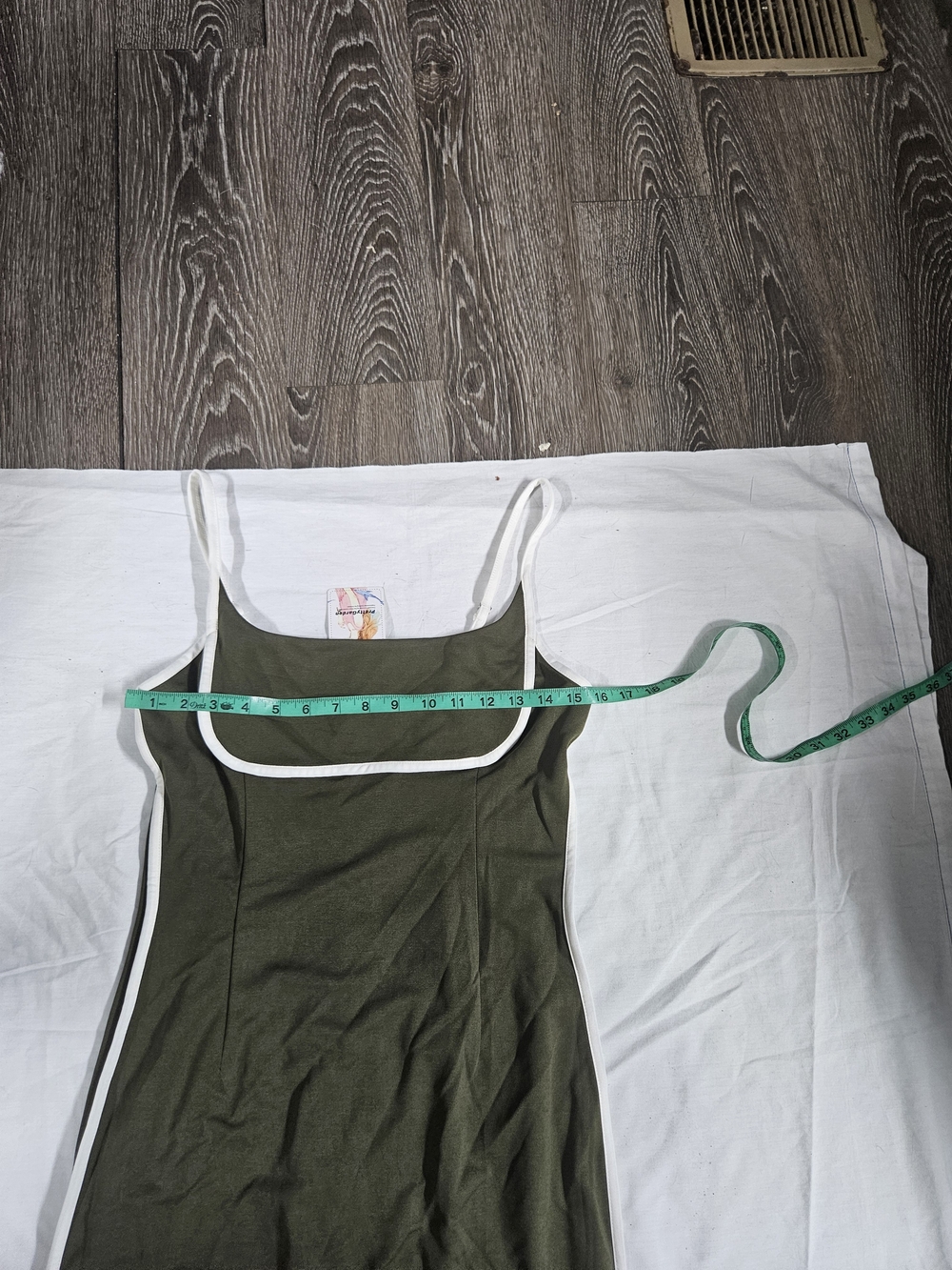 Olive Green Maxi Dress with White Trim and Adjustable Straps - Picture 4 of 8